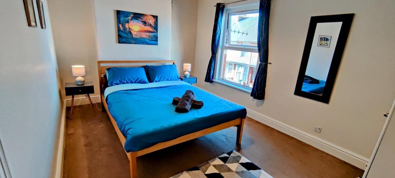 Rhubarb Terrace On The Coast - Sleeps 1-6 Villa Colwyn Bay Exterior foto