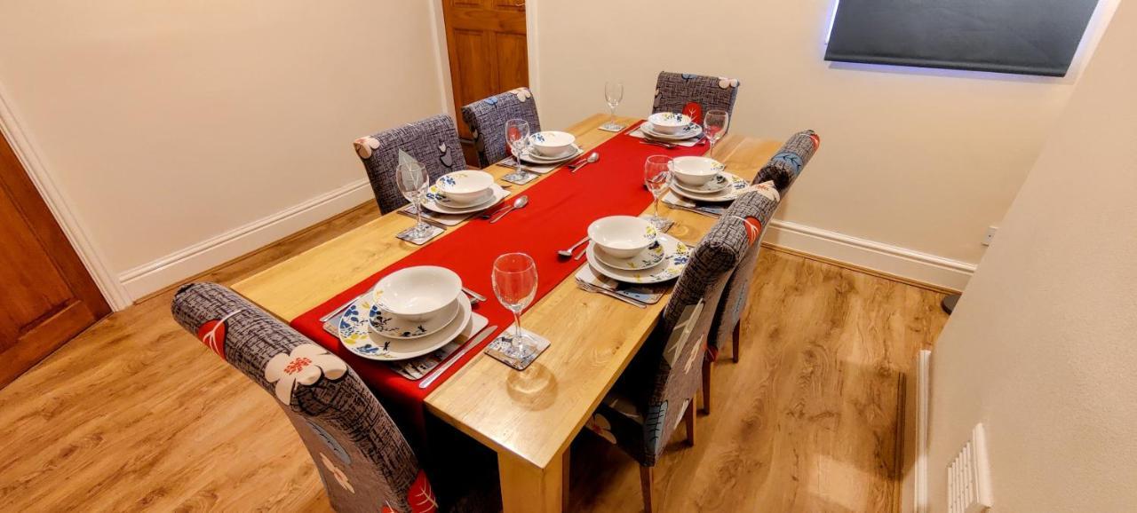 Rhubarb Terrace On The Coast - Sleeps 1-6 Villa Colwyn Bay Exterior foto