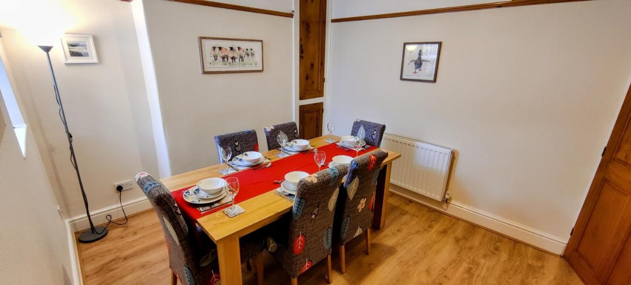 Rhubarb Terrace On The Coast - Sleeps 1-6 Villa Colwyn Bay Exterior foto